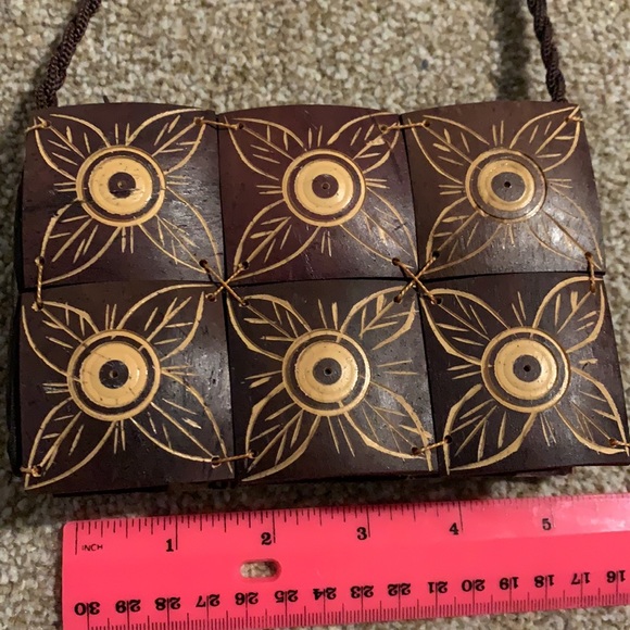 New purse purchased in the Bahamas. - Picture 2 of 7